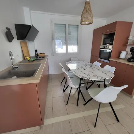 Bienvenue Chez Anouk Appartement Châlons-en-Champagne Buitenkant foto