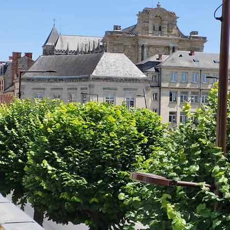Bienvenue Chez Anouk Appartement Châlons-en-Champagne Buitenkant foto